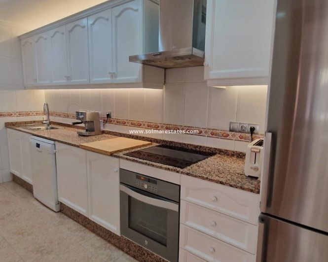 Image No.3-3 Bed Townhouse for sale