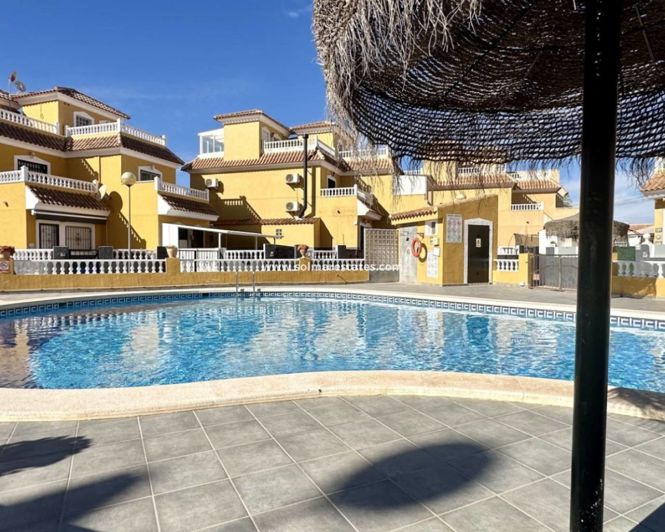 Image No.34-3 Bed Townhouse for sale