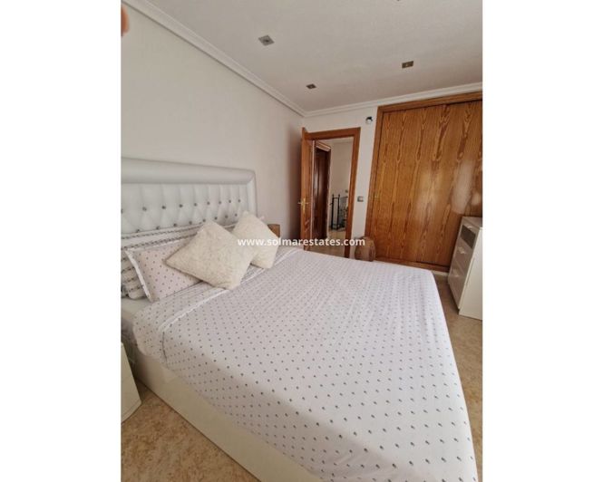 Image No.9-3 Bed Townhouse for sale