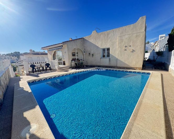 Image No.10-3 Bed Villa for sale