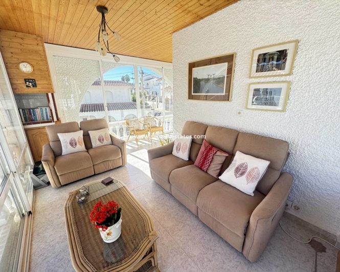 Image No.25-3 Bed Villa for sale