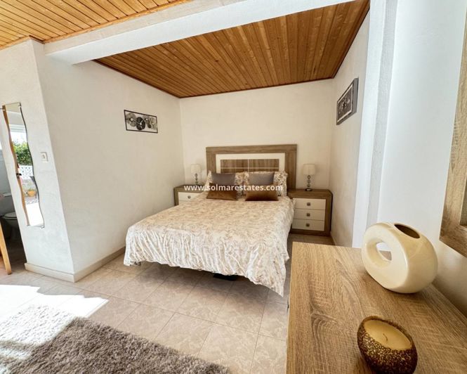 Image No.27-3 Bed Villa for sale