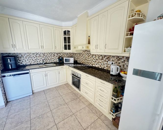 Image No.3-3 Bed Villa for sale