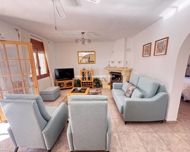 Image No.30-3 Bed Villa for sale