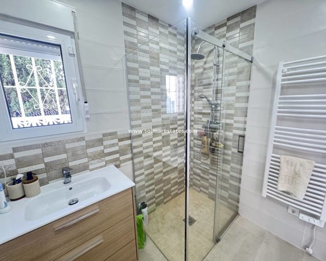 Image No.8-3 Bed Villa for sale