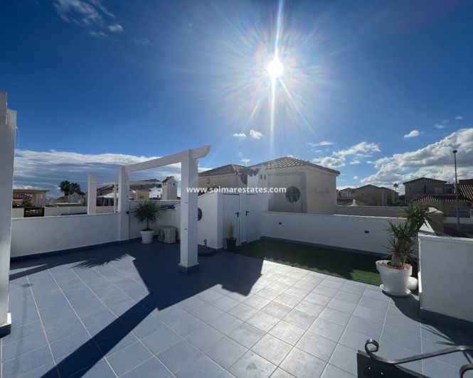 Image No.10-Bungalow de 2 chambres à vendre à Punta Prima