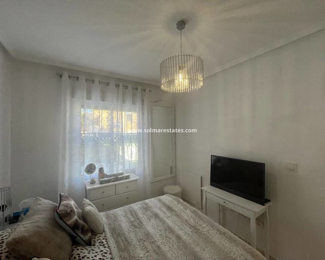 Image No.23-Bungalow de 2 chambres à vendre à Punta Prima