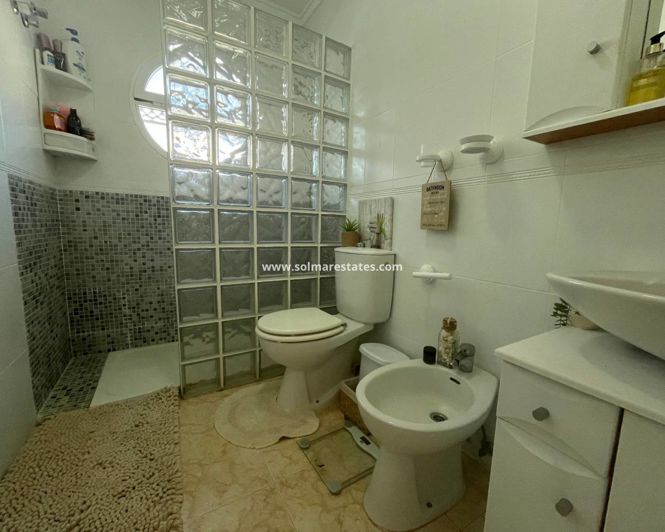 Image No.28-Bungalow de 2 chambres à vendre à Punta Prima