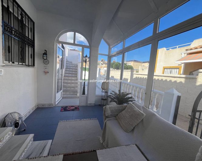 Image No.32-Bungalow de 2 chambres à vendre à Punta Prima