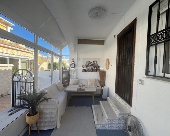 Image No.9-Bungalow de 2 chambres à vendre à Punta Prima