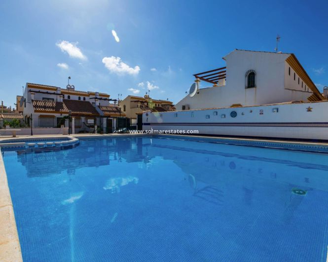 Image No.4-Maison de 3 chambres à vendre à La Zenia