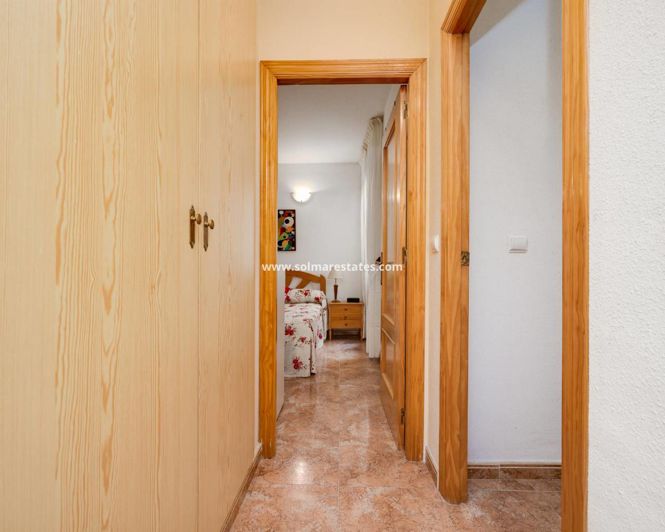 Image No.23-Appartement de 2 chambres à vendre à Torrevieja