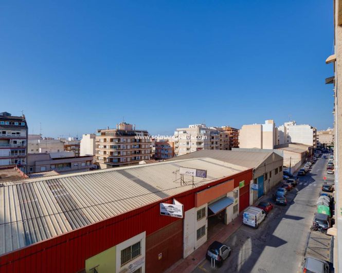 Image No.29-Appartement de 2 chambres à vendre à Torrevieja