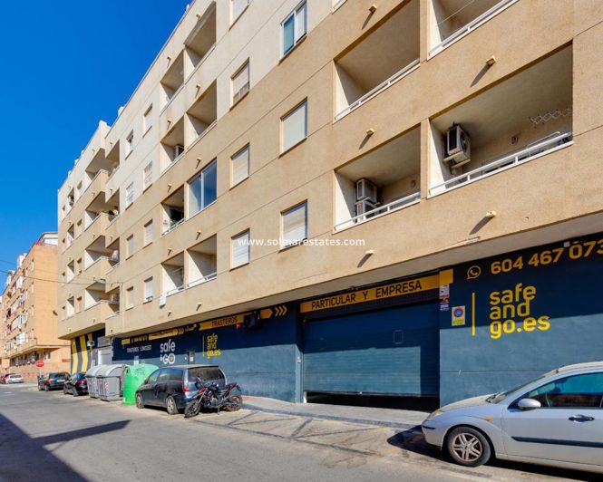 Image No.37-Appartement de 2 chambres à vendre à Torrevieja