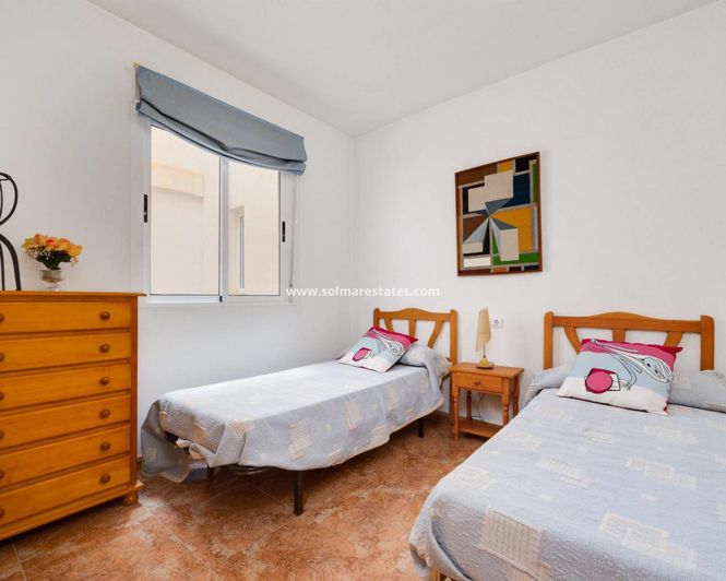 Image No.6-Appartement de 2 chambres à vendre à Torrevieja