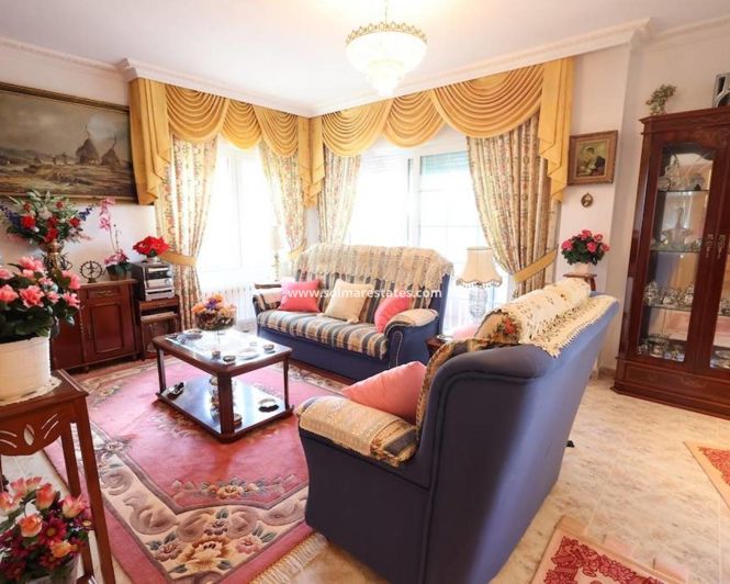 Image No.2-5 Bed Villa for sale