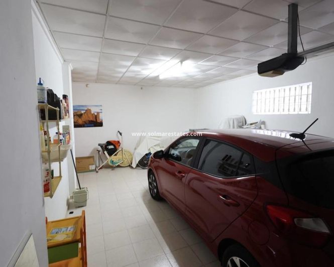 Image No.27-5 Bed Villa for sale