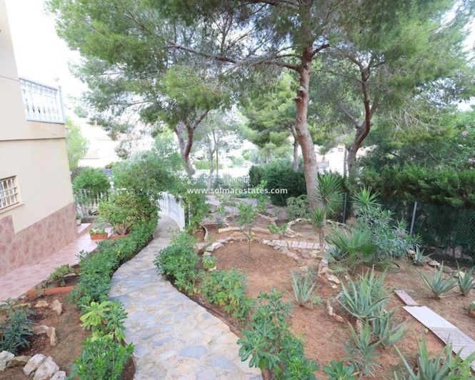 Image No.36-5 Bed Villa for sale