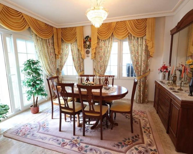 Image No.6-5 Bed Villa for sale