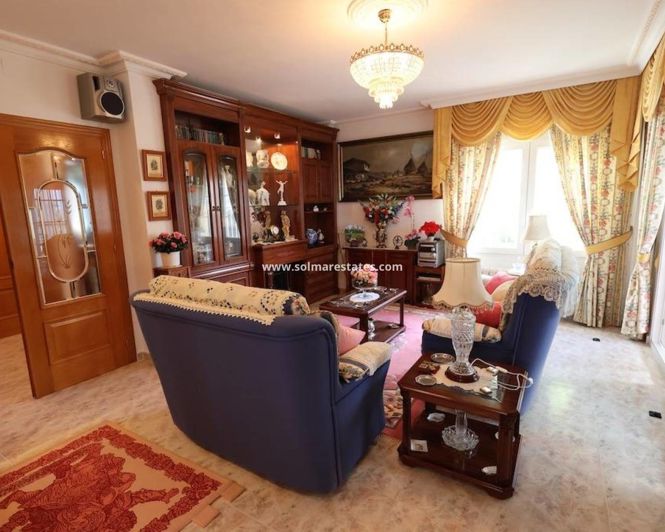 Image No.7-5 Bed Villa for sale