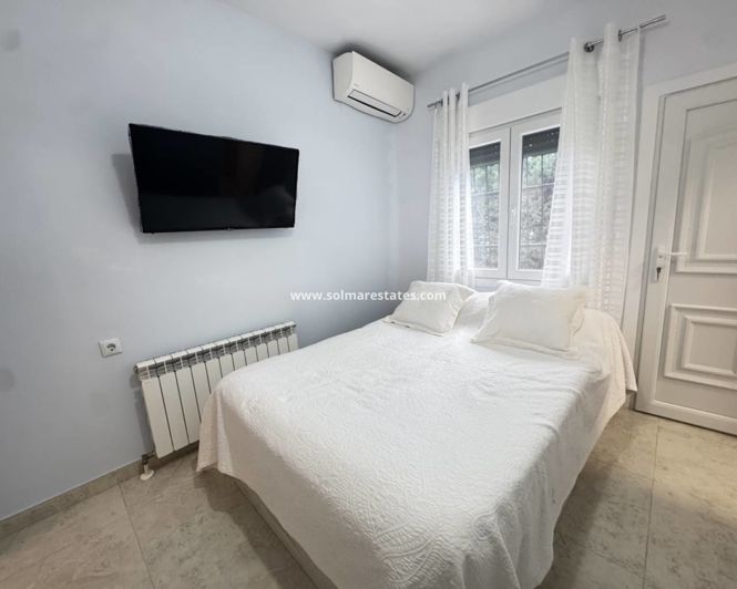 Image No.15-3 Bed Villa for sale