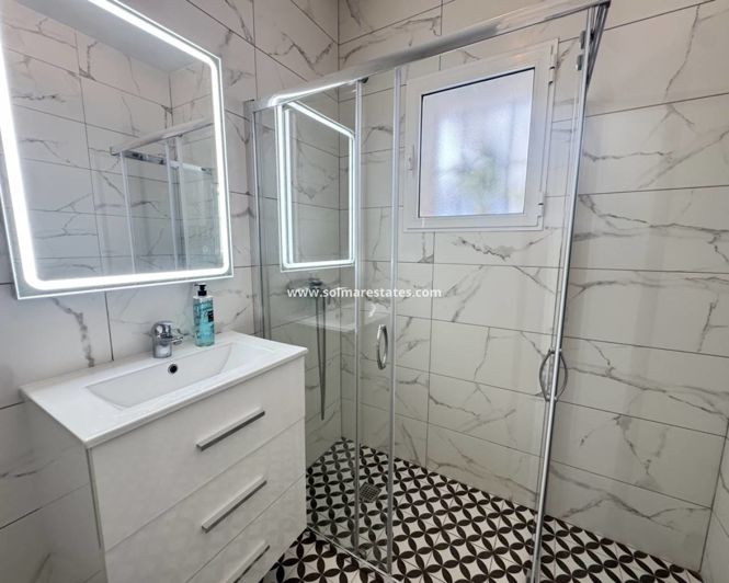 Image No.19-3 Bed Villa for sale