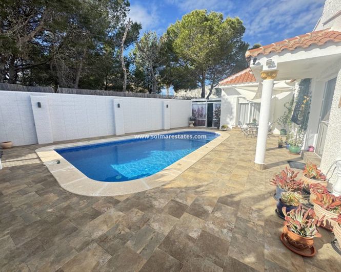 Image No.4-3 Bed Villa for sale