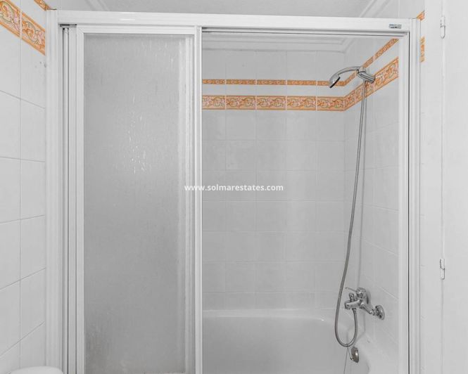 Image No.22-2 Bed Bungalow for sale