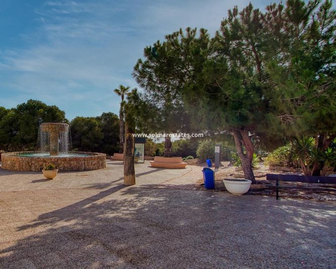 Image No.25-2 Bed Apartment for sale