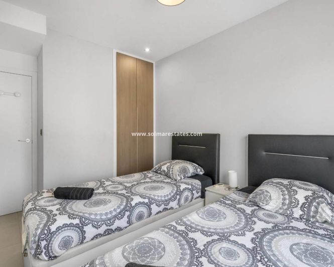 Image No.18-Appartement de 2 chambres à vendre à Punta Prima