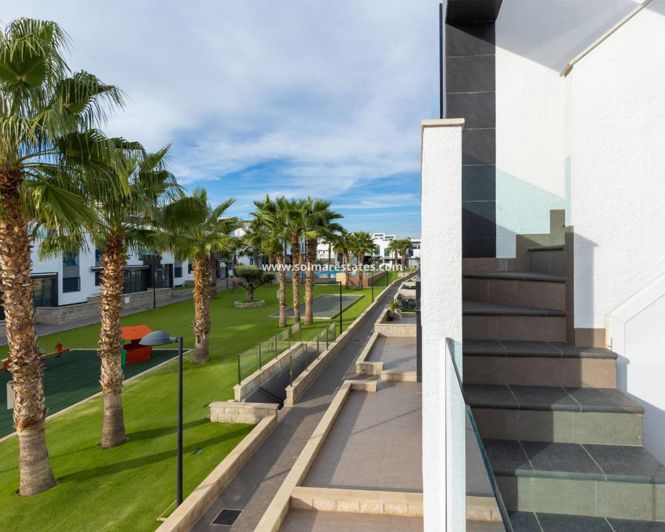 Image No.21-2 Bed Apartment for sale