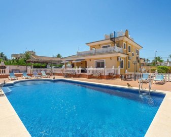 1 - Los Balcones, Villa