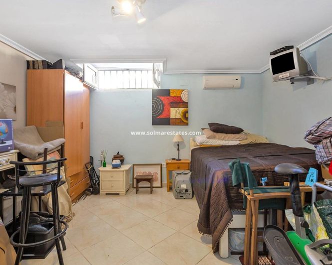 Image No.31-6 Bed Villa for sale