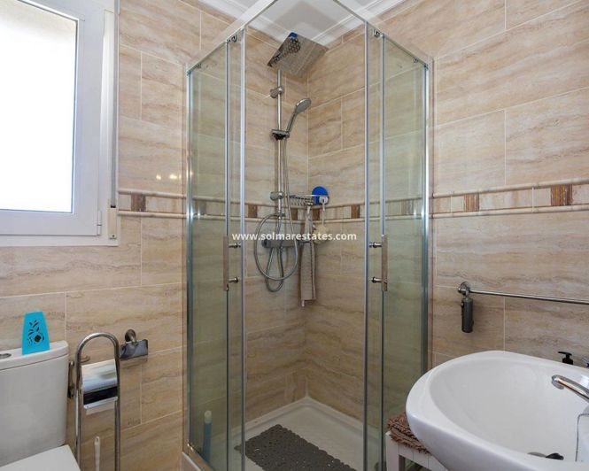 Image No.32-6 Bed Villa for sale