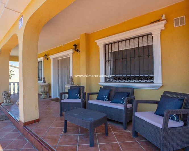Image No.38-6 Bed Villa for sale