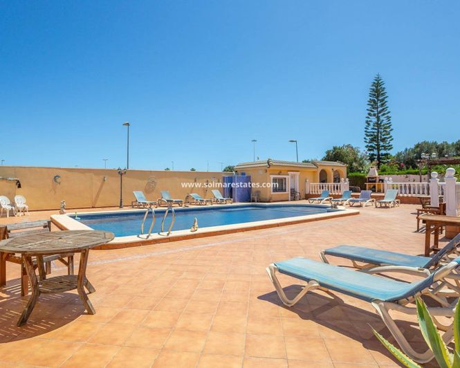 Image No.46-6 Bed Villa for sale