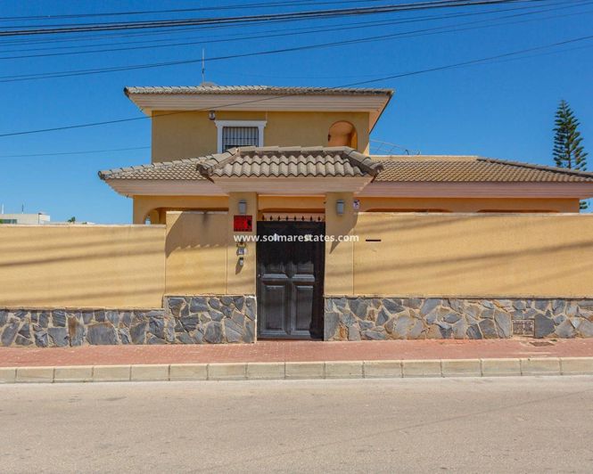 Image No.49-6 Bed Villa for sale