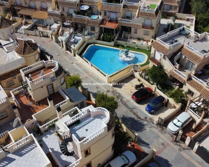 Image No.27-3 Bed House for sale