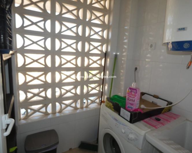 Image No.20-3 Bed Apartment for sale