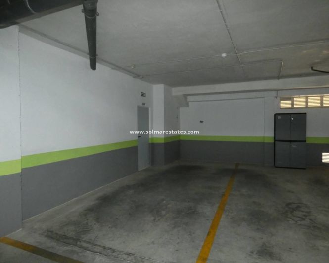 Image No.33-3 Bed Apartment for sale