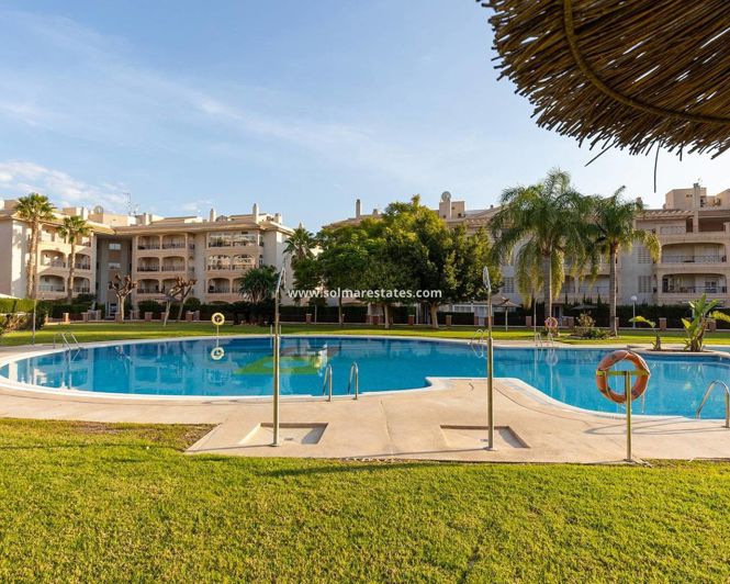 Image No.38-3 Bed Apartment for sale