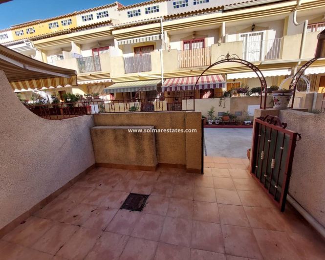 Image No.15-3 Bed Townhouse for sale