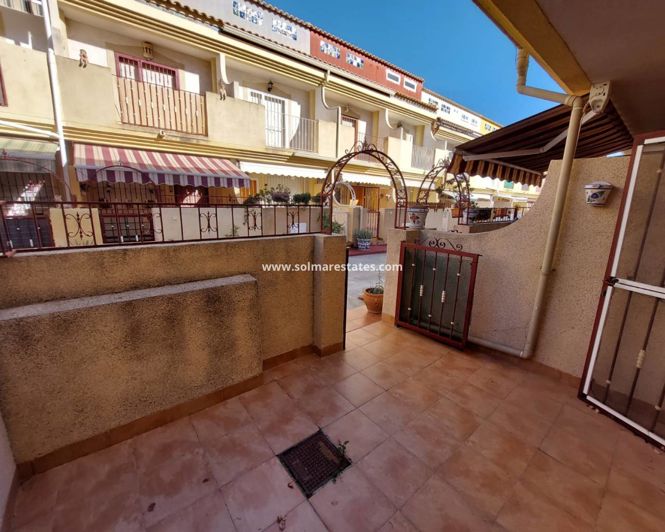 Image No.16-3 Bed Townhouse for sale