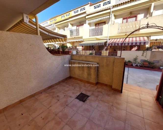 Image No.17-3 Bed Townhouse for sale