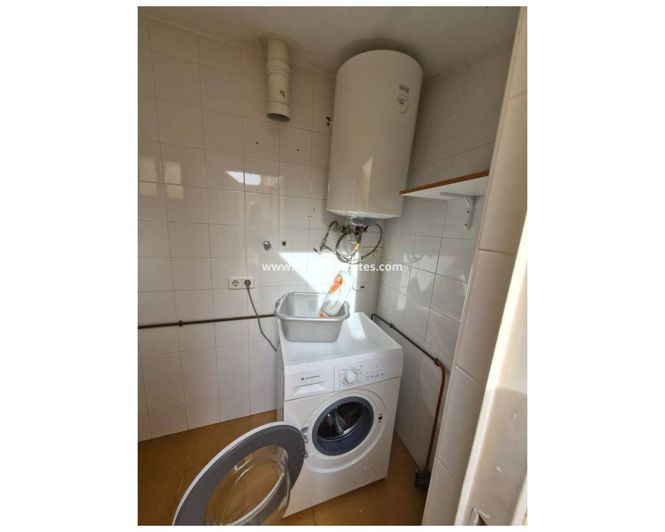 Image No.18-3 Bed Townhouse for sale