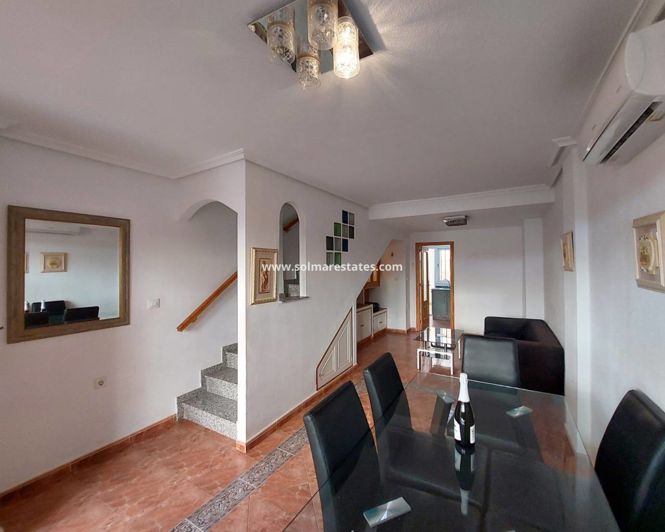 Image No.18-3 Bed Townhouse for sale