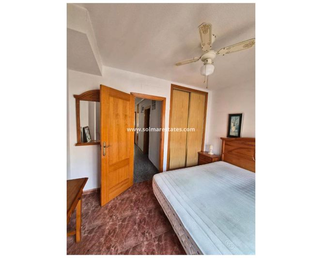 Image No.20-3 Bed Townhouse for sale