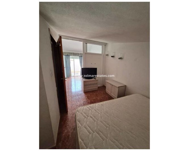 Image No.27-3 Bed Townhouse for sale