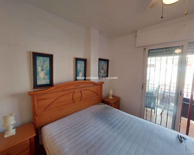 Image No.31-3 Bed Townhouse for sale