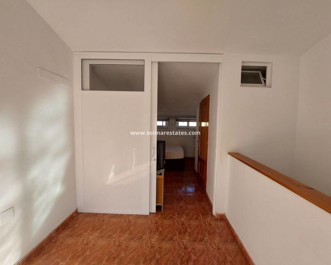 Image No.38-3 Bed Townhouse for sale